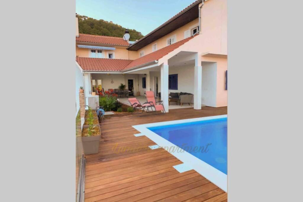 Seaview Pool Apartment-Lumiere, Island Hvar-Gdinj Buitenkant foto