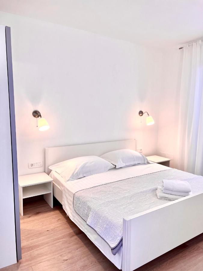 Seaview Pool Apartment-Lumiere, Island Hvar-Gdinj Buitenkant foto
